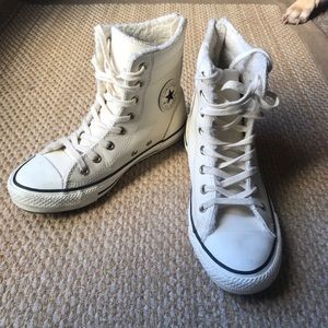 Girls Faux Shearling Lined Converse Size3